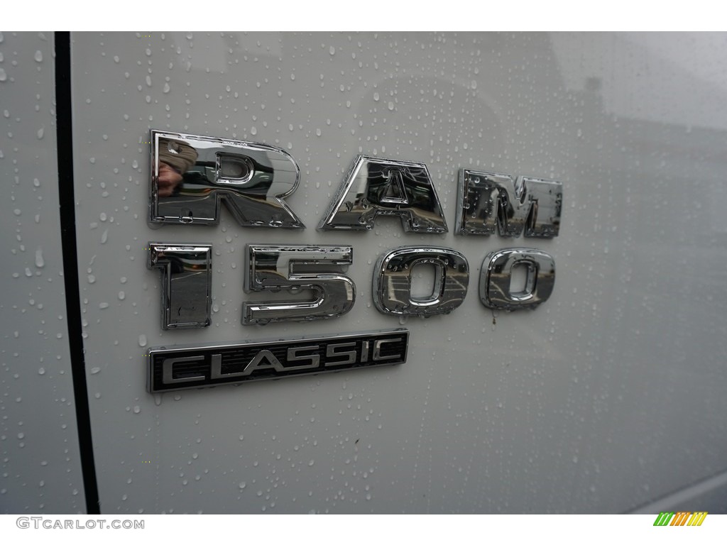 2019 1500 Classic Tradesman Quad Cab - Bright White / Black/Diesel Gray photo #8