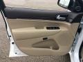 Ivory 3-Coat - Grand Cherokee Overland 4x4 Photo No. 8