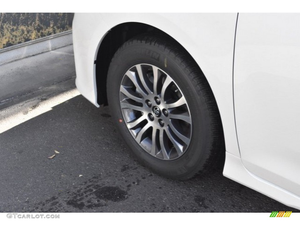 2019 Sienna XLE - Blizzard Pearl White / Ash photo #34