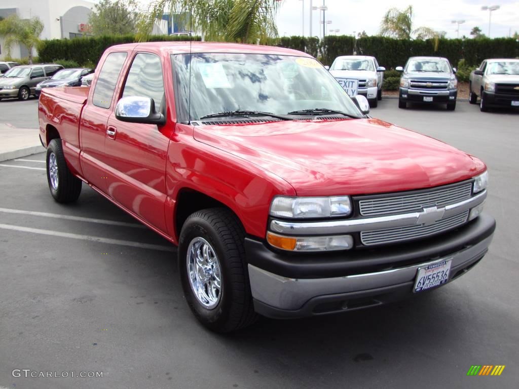 2002 Silverado 1500 LS Extended Cab - Victory Red / Graphite Gray photo #4