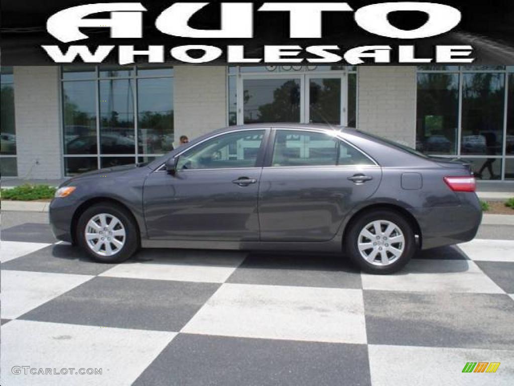 2007 Camry XLE - Magnetic Gray Metallic / Bisque photo #1