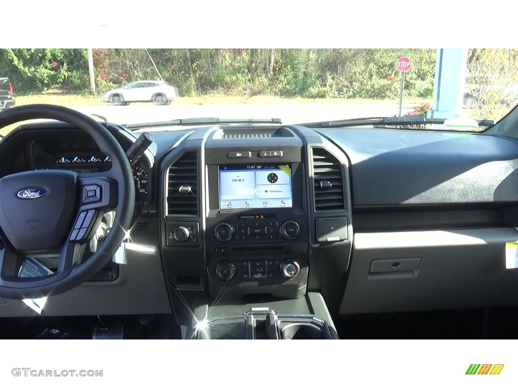 2018 F150 XL SuperCab 4x4 - Magnetic / Earth Gray photo #18