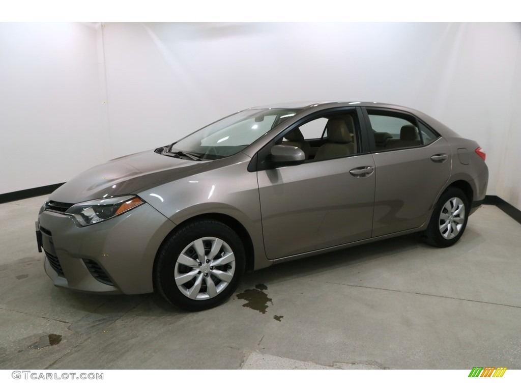 2016 Corolla LE - Brown Sugar Metallic / Ivory photo #3