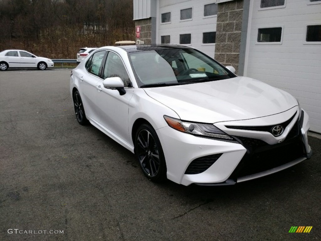 2019 Wind Chill Pearl Toyota Camry XSE #130390546 Photo #2 | GTCarLot.com - Car Color Galleries
