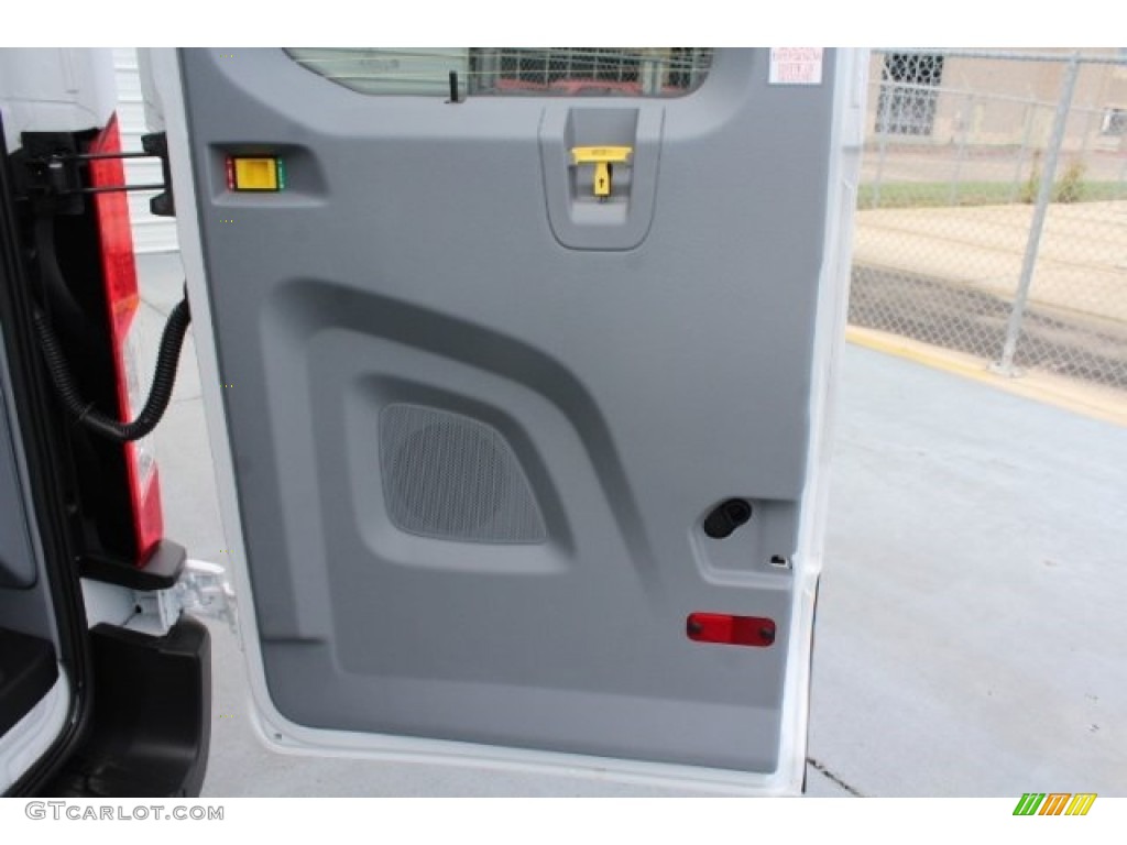 2019 Transit Passenger Wagon XLT 350 MR Long - Oxford White / Charcoal black photo #23