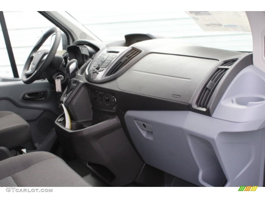 2019 Transit Passenger Wagon XLT 350 MR Long - Oxford White / Charcoal black photo #30