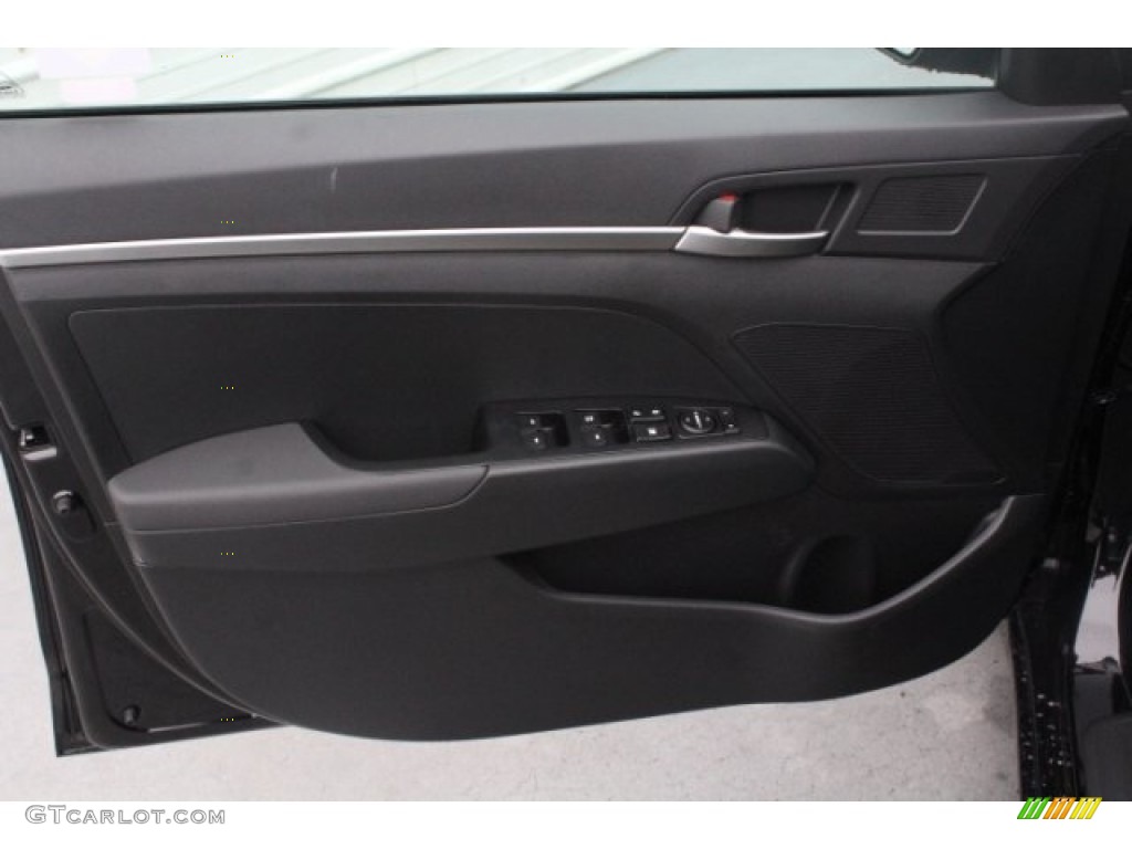 2019 Elantra SE - Phantom Black / Black photo #12
