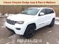 Bright White 2019 Jeep Grand Cherokee Altitude 4x4