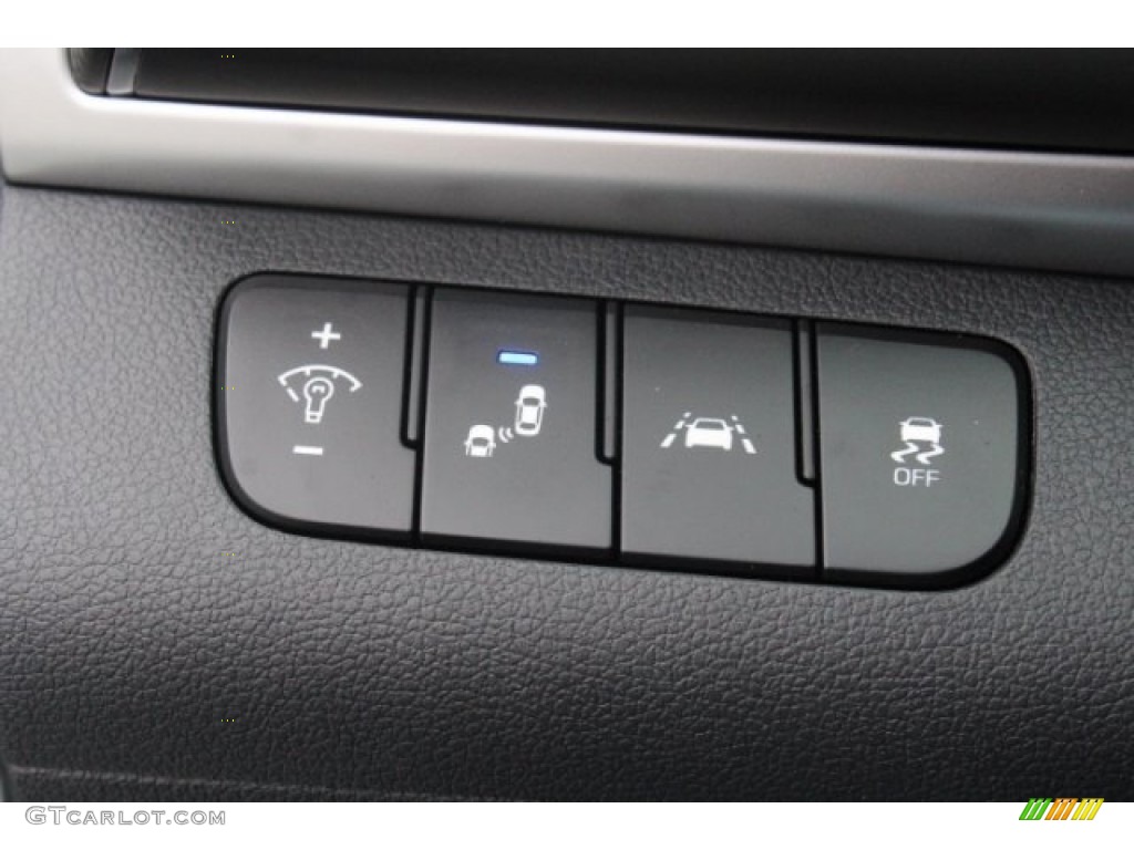 2019 Elantra SEL - Quartz White Pearl / Black photo #21