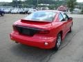 Bright Red - Sunfire SE Coupe Photo No. 4