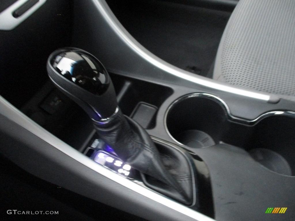 2011 Sonata GLS - Iridescent Silver Blue Metallic / Gray photo #14