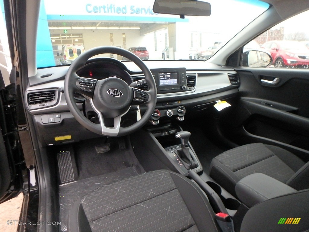 Black Interior 2019 Kia Rio S Photo #130424726