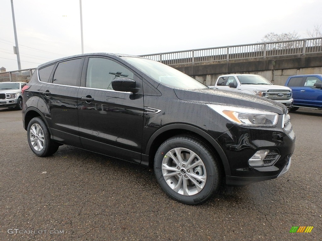 Agate Black 2019 Ford Escape SE 4WD Exterior Photo #130426337