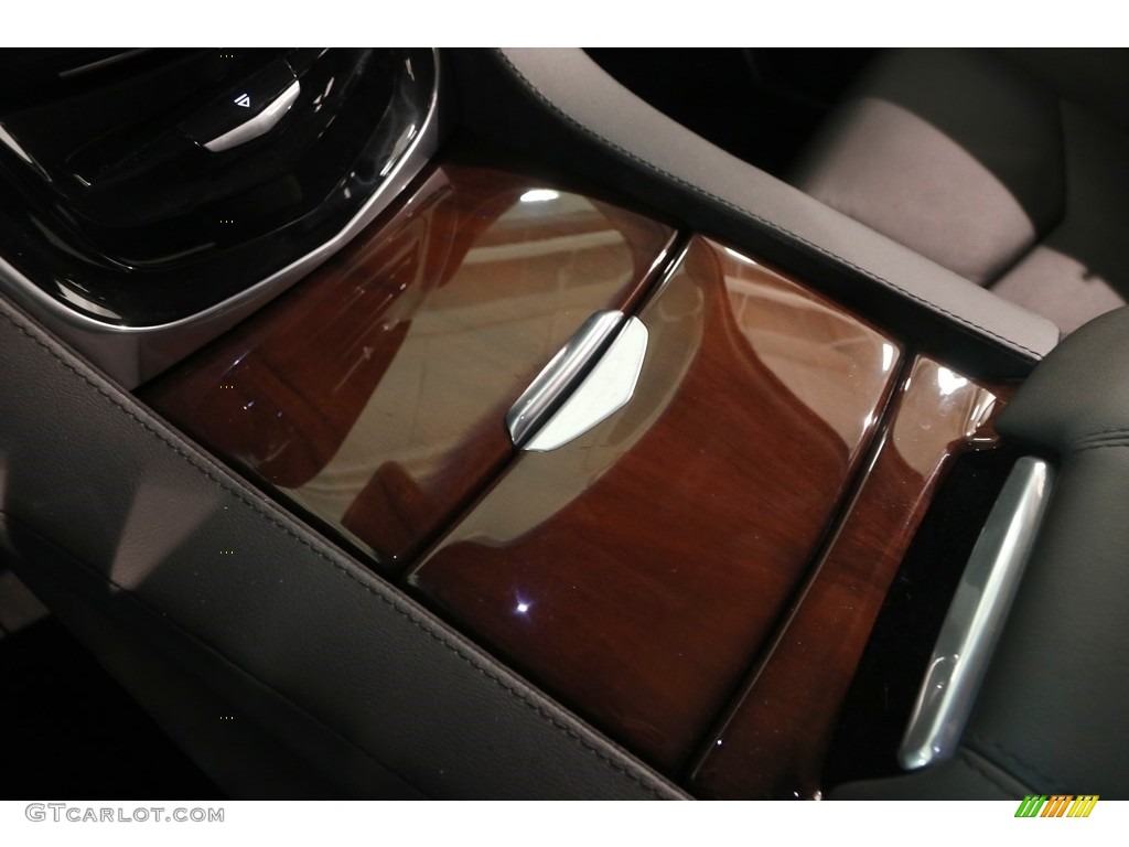 2018 Escalade Luxury 4WD - Red Passion Tintcoat / Jet Black photo #12
