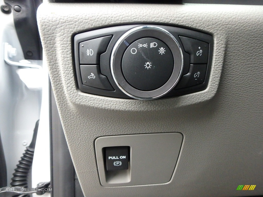 2019 Ford F150 STX SuperCab 4x4 Controls Photo #130428929