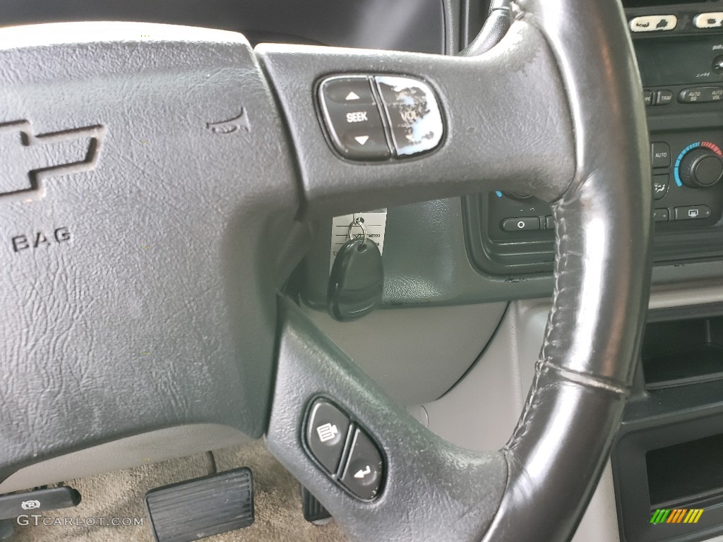 2003 Suburban 1500 LT 4x4 - Dark Gray Metallic / Gray/Dark Charcoal photo #16