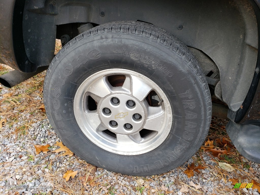 2003 Suburban 1500 LT 4x4 - Dark Gray Metallic / Gray/Dark Charcoal photo #28