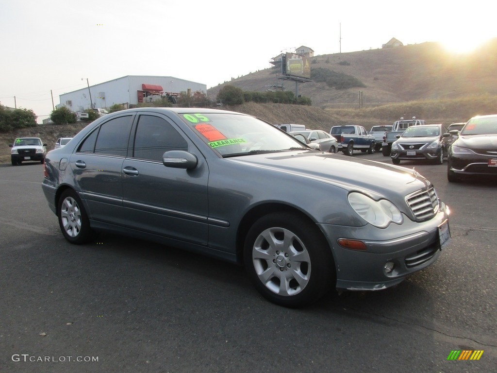 Granite Grey Metallic Mercedes-Benz C