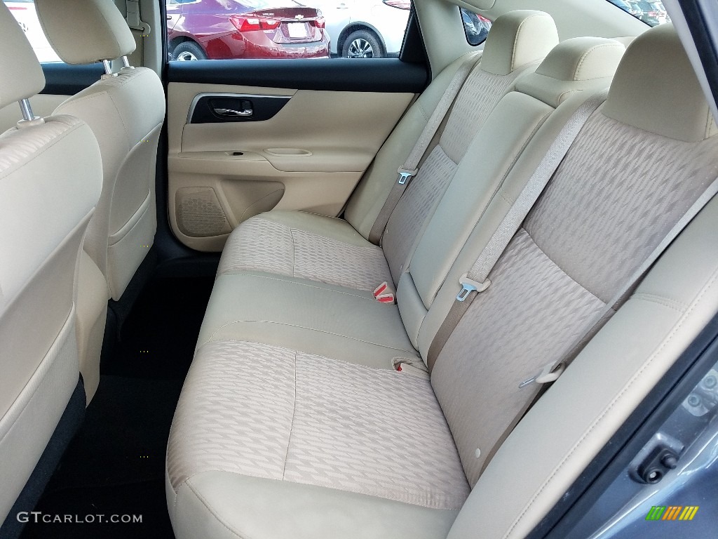 2017 Altima 2.5 SV - Gun Metallic / Beige photo #10