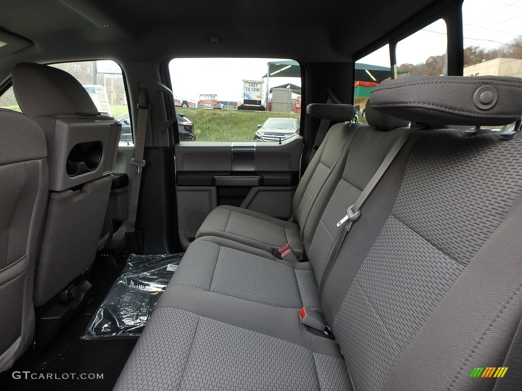 Earth Gray Interior 2019 Ford F150 XLT SuperCrew 4x4 Photo #130438957