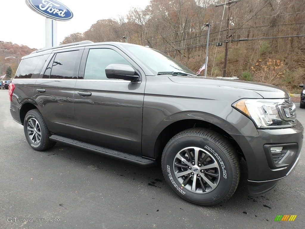 Magnetic Metallic 2019 Ford Expedition XLT 4x4 Exterior Photo #130440181