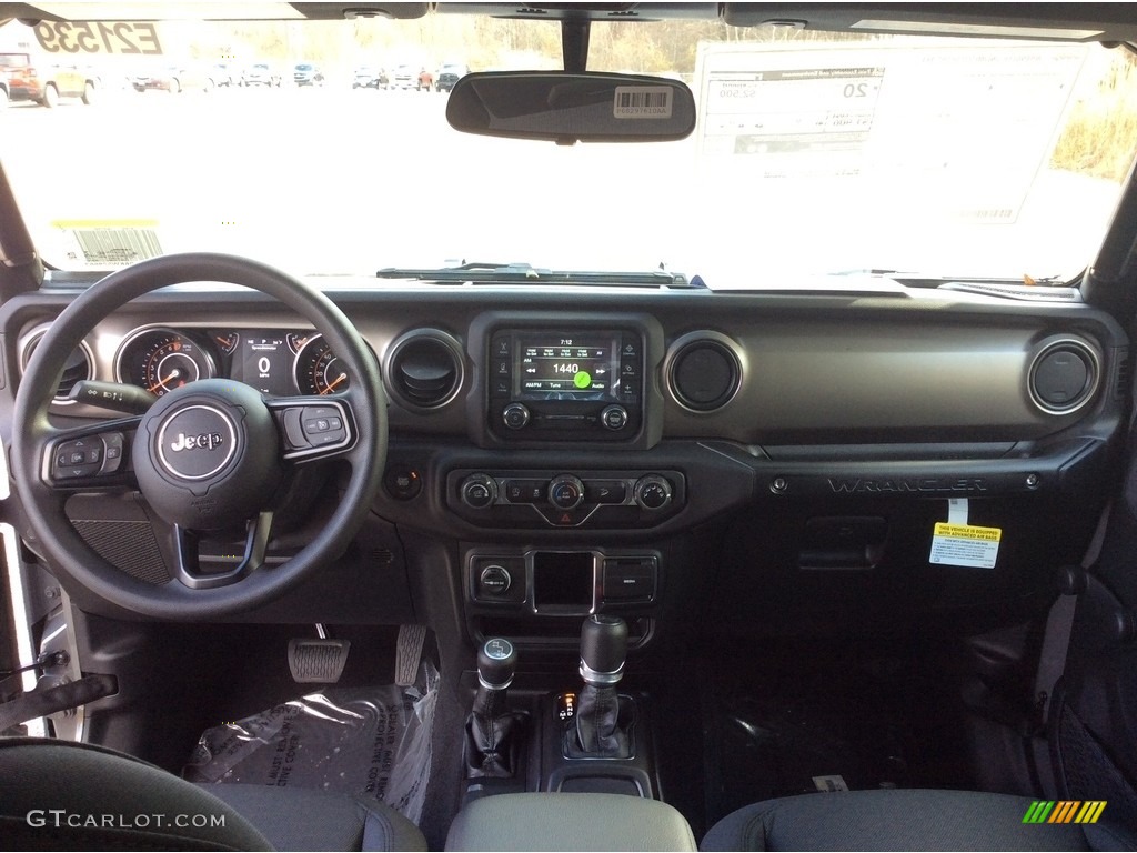 2019 Jeep Wrangler Unlimited Sport 4x4 Black Dashboard Photo #130441729