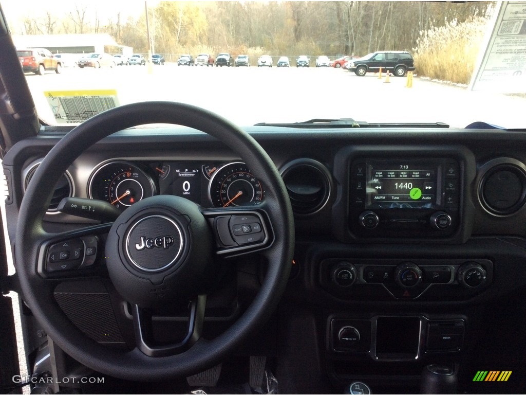 2019 Jeep Wrangler Unlimited Sport 4x4 Black Dashboard Photo #130441762