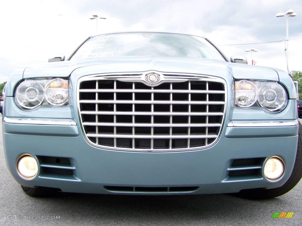 2008 300 C HEMI - Clearwater Blue Pearl / Dark Slate Gray photo #3