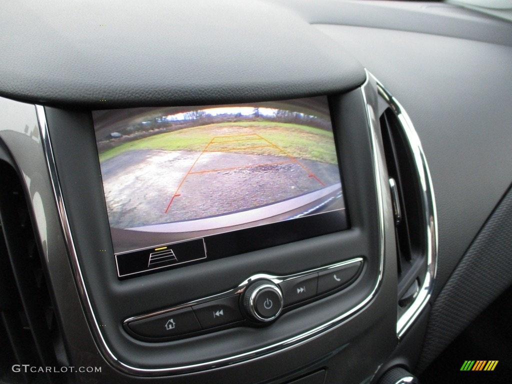 2019 Cruze LS - Oakwood Metallic / Jet Black/­Galvanized photo #12