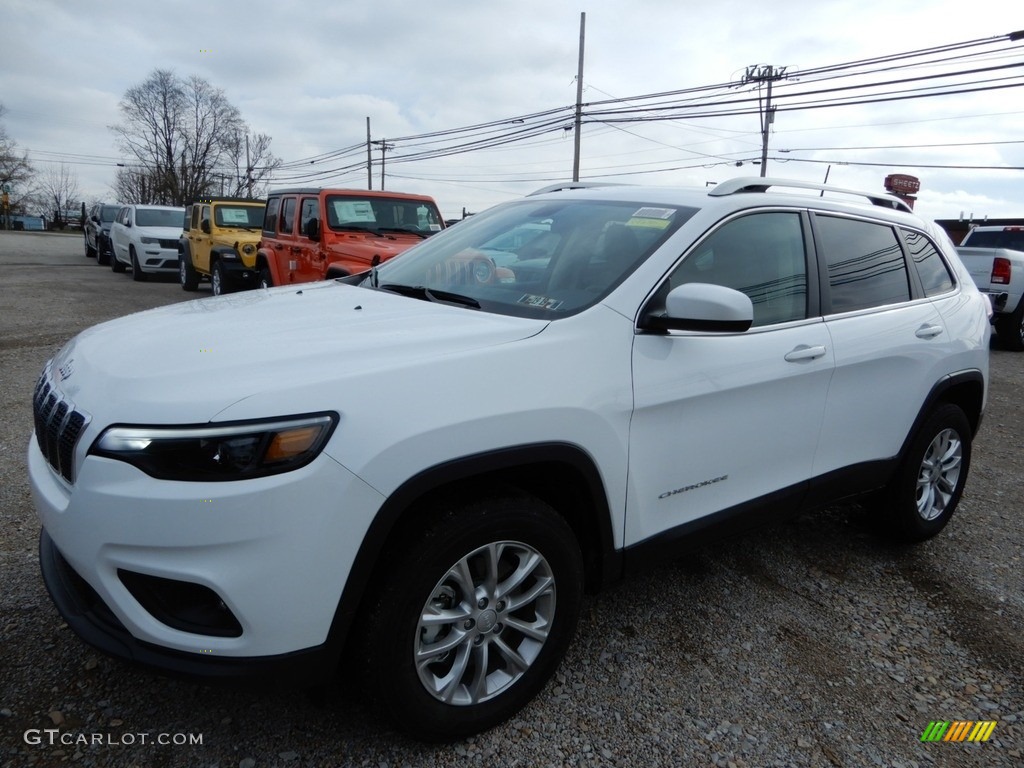 2019 Cherokee Latitude 4x4 - Bright White / Black/Light Frost Beige photo #1