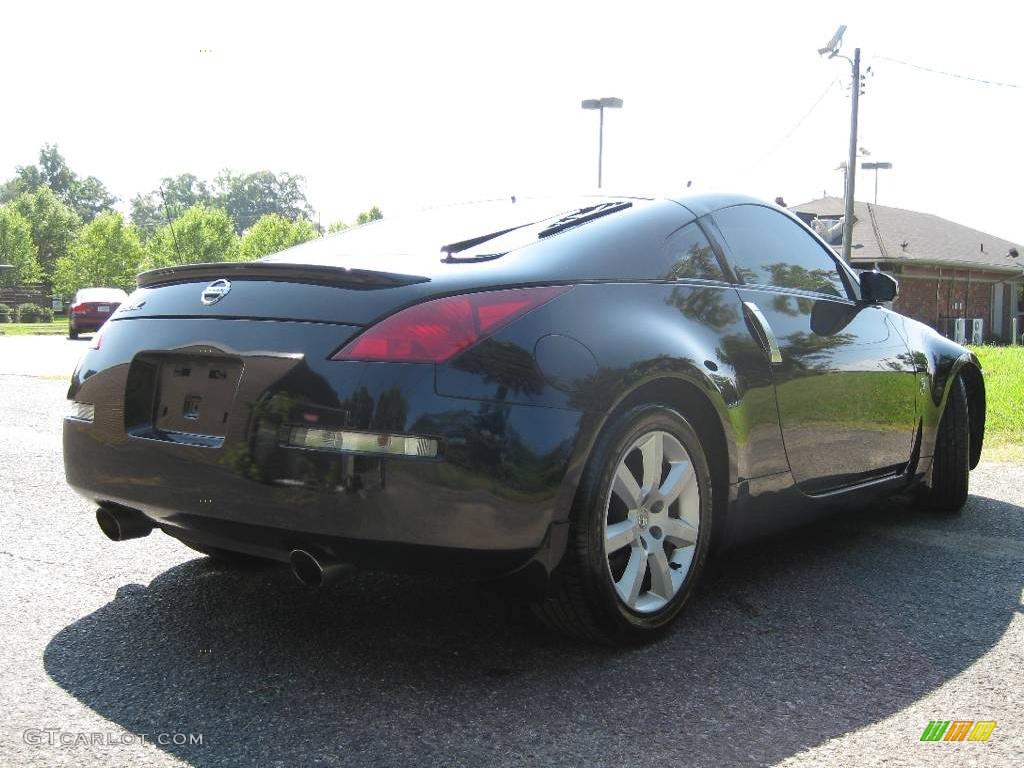 2004 350Z Touring Coupe - Super Black / Charcoal photo #8