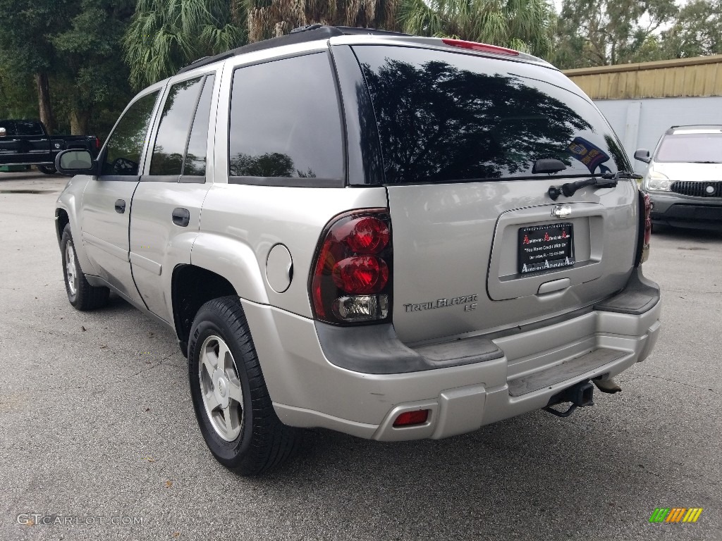 2006 TrailBlazer LS - Graystone Metallic / Light Gray photo #5