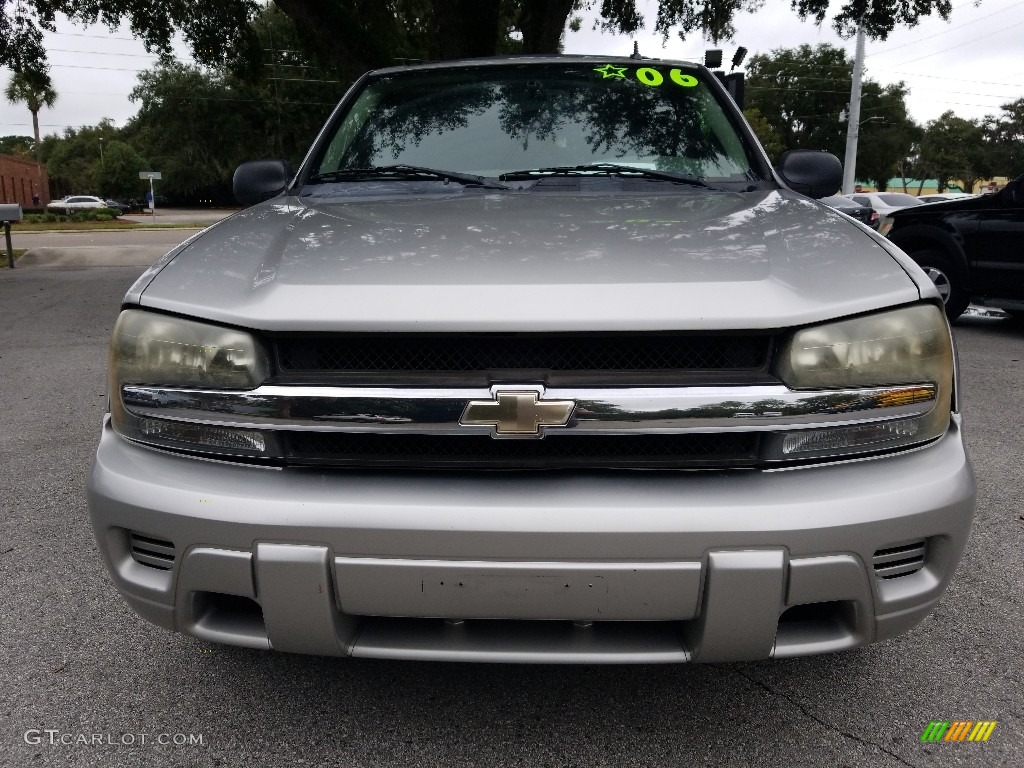 2006 TrailBlazer LS - Graystone Metallic / Light Gray photo #8