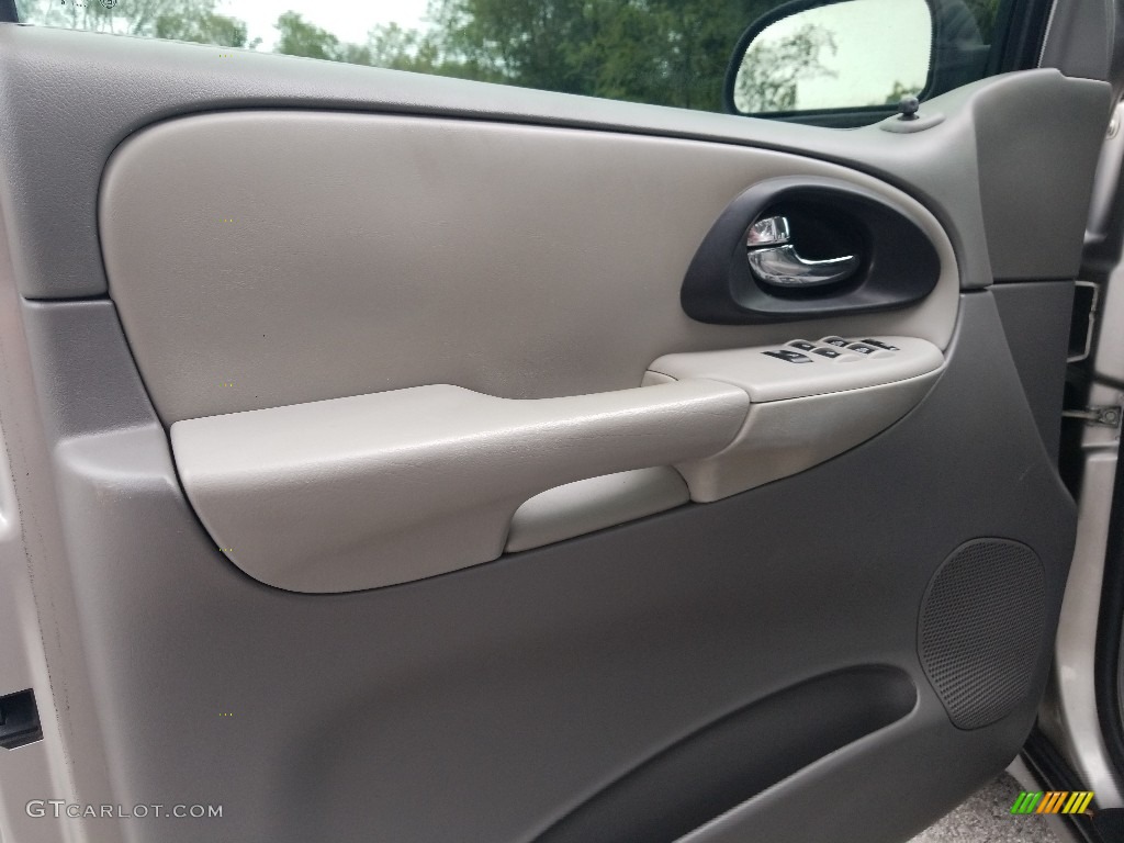2006 TrailBlazer LS - Graystone Metallic / Light Gray photo #9