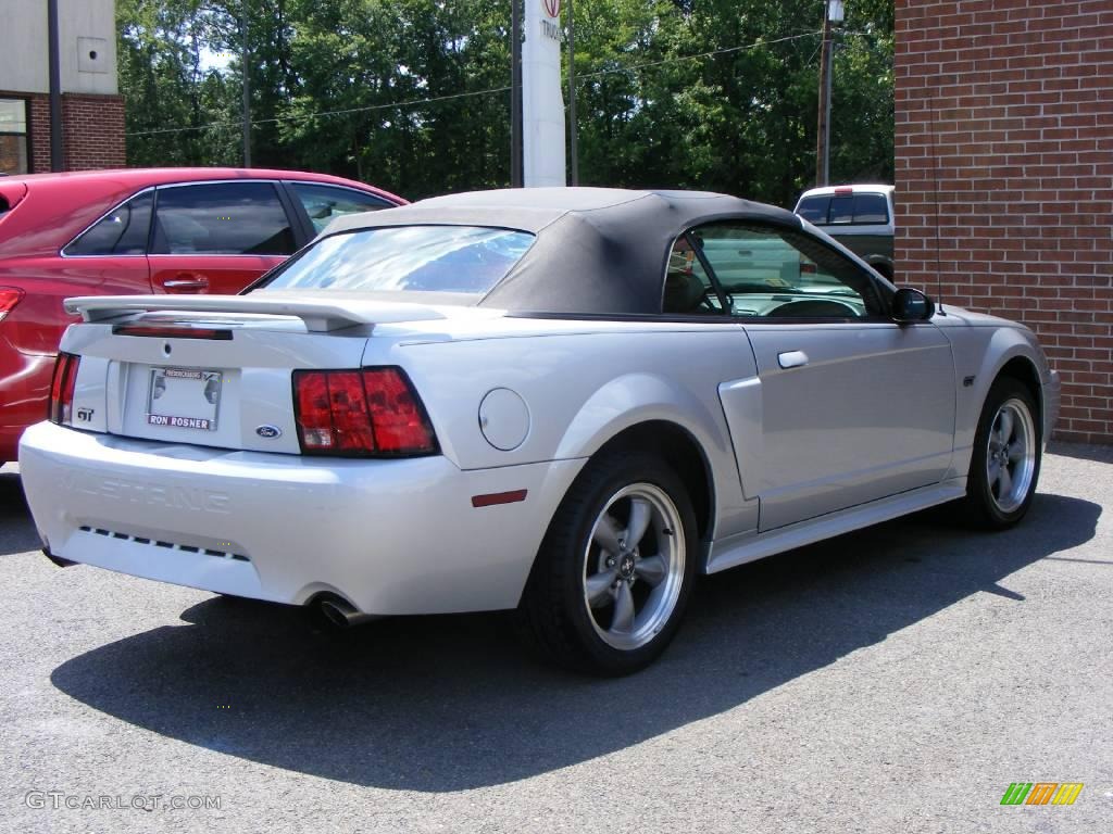 2001 Mustang GT Convertible - Silver Metallic / Dark Charcoal photo #4