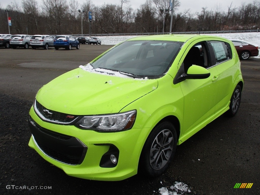Shock 2019 Chevrolet Sonic LT Hatchback Exterior Photo #130462631