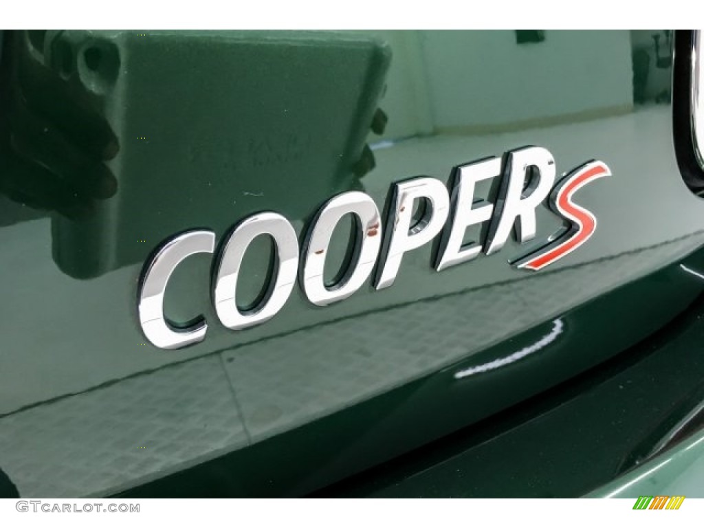 2018 Hardtop Cooper S 4 Door - British Racing Green II Metallic / Carbon Black photo #7