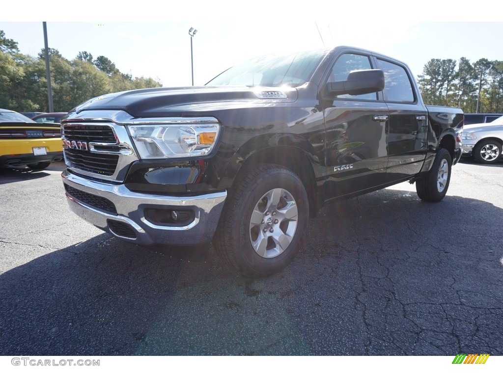2019 1500 Big Horn Crew Cab - Diamond Black Crystal Pearl / Black/Diesel Gray photo #3