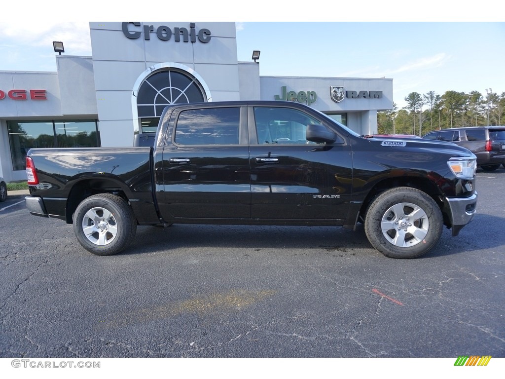 2019 1500 Big Horn Crew Cab - Diamond Black Crystal Pearl / Black/Diesel Gray photo #11