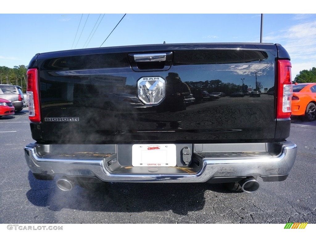 2019 1500 Big Horn Crew Cab - Diamond Black Crystal Pearl / Black/Diesel Gray photo #13