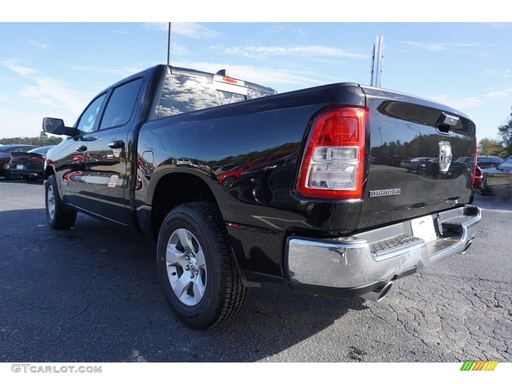 2019 1500 Big Horn Crew Cab - Diamond Black Crystal Pearl / Black/Diesel Gray photo #14