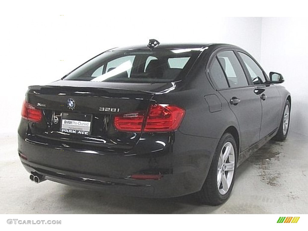 2015 3 Series 328i xDrive Sedan - Black Sapphire Metallic / Black photo #4