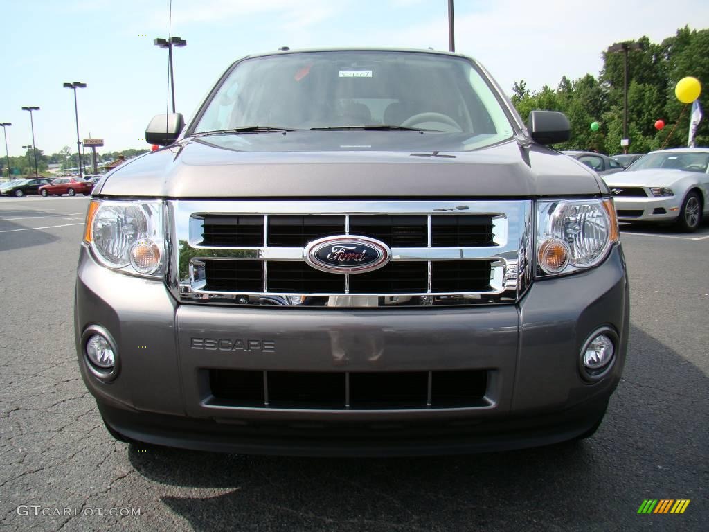 2009 Escape XLT - Sterling Grey Metallic / Stone photo #7