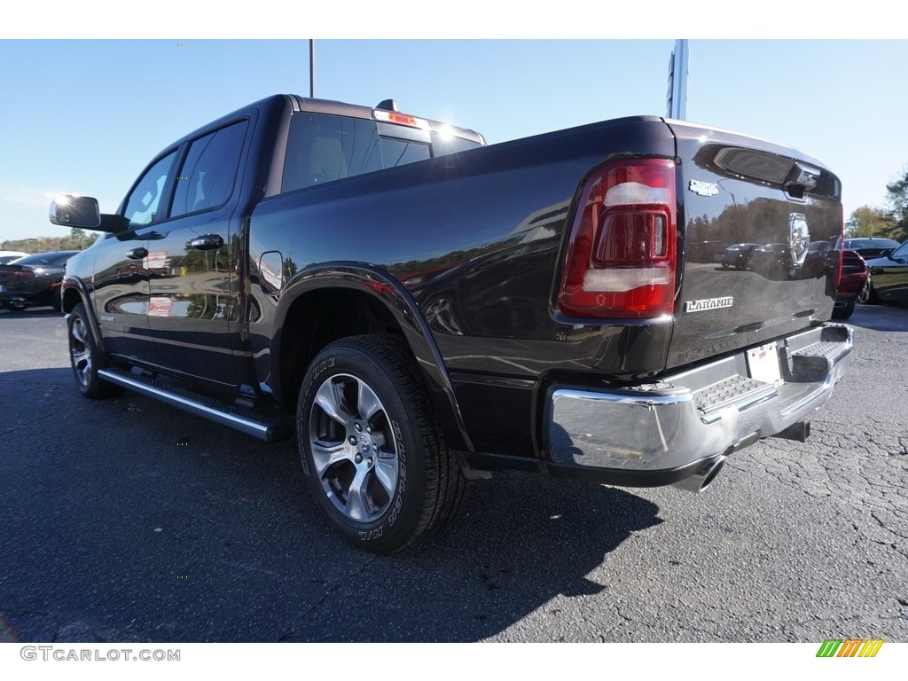 2019 1500 Laramie Crew Cab - Rugged Brown Pearl / Mountain Brown/Light Frost Beige photo #16