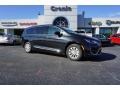 2019 Brilliant Black Crystal Pearl Chrysler Pacifica Touring L  photo #1