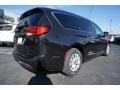 2019 Brilliant Black Crystal Pearl Chrysler Pacifica Touring L  photo #11