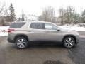 Pepperdust Metallic - Traverse LT AWD Photo No. 2