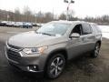 Pepperdust Metallic - Traverse LT AWD Photo No. 4