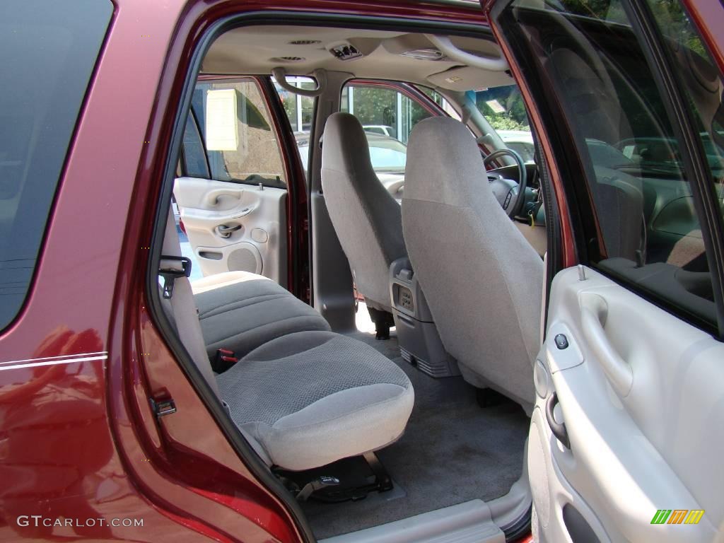 2000 Expedition XLT - Dark Toreador Red Metallic / Medium Graphite photo #13