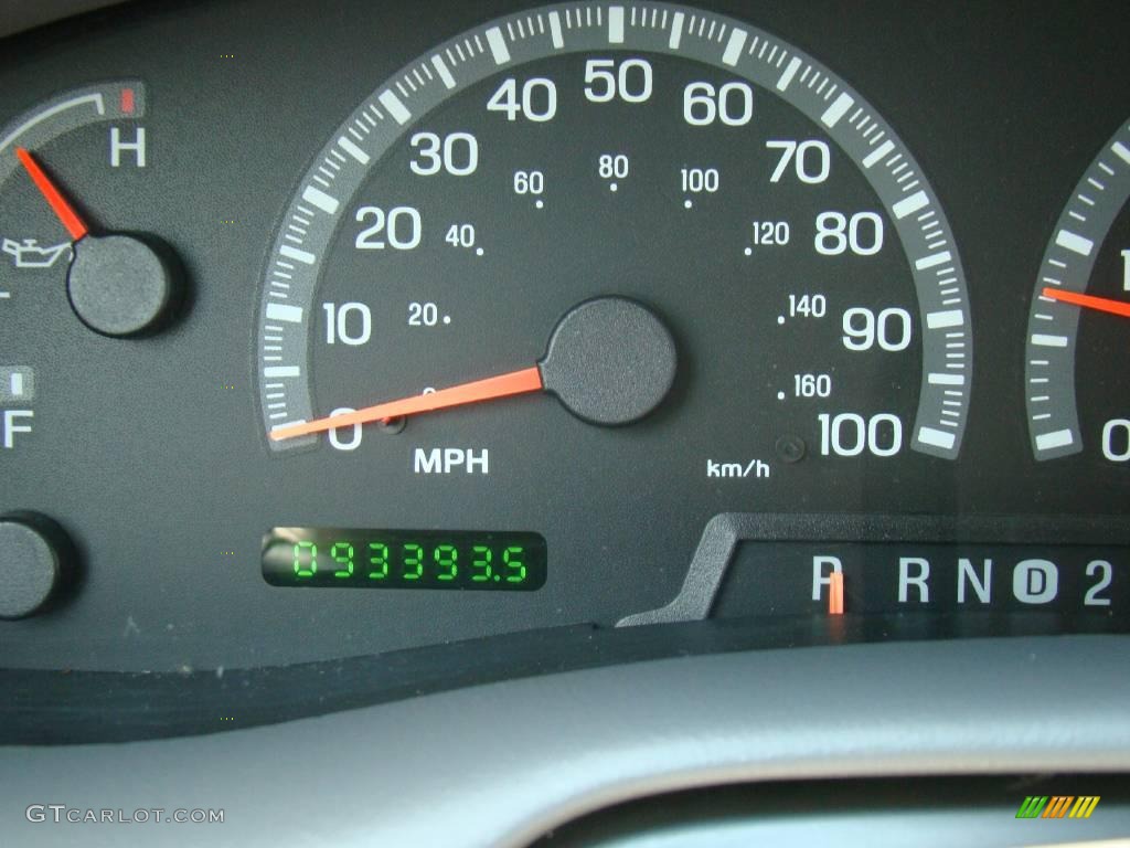 2000 Expedition XLT - Dark Toreador Red Metallic / Medium Graphite photo #19